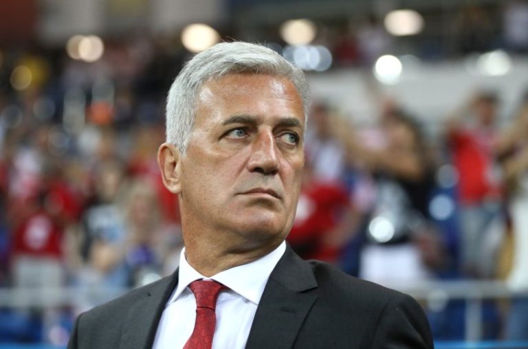 مدرب الجزائر: تجاوزنا الصعوبات وننافس على لقب أمم أفريقيا