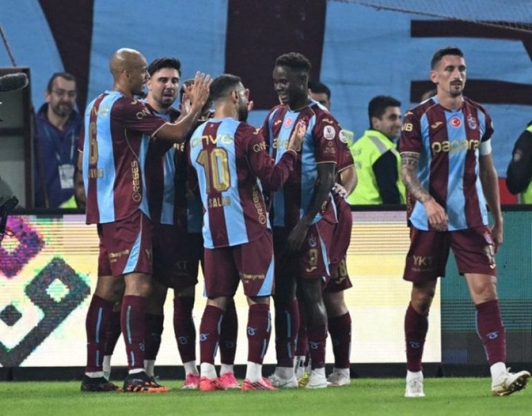 محمد صلاح يقود طرابزون للفوز على بشكتاش